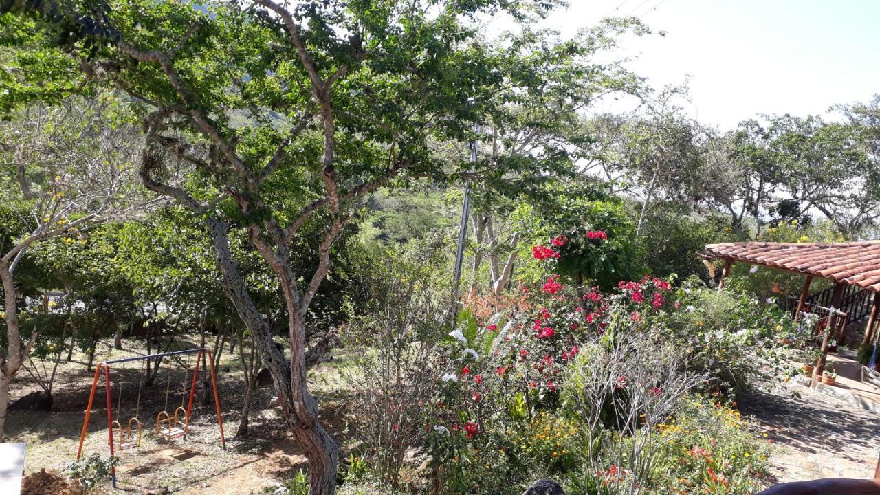 Posada Villa Paula Barichara Exteriör bild
